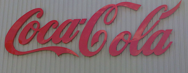 Lettres d’aluminium chez Coca-Cola Granby